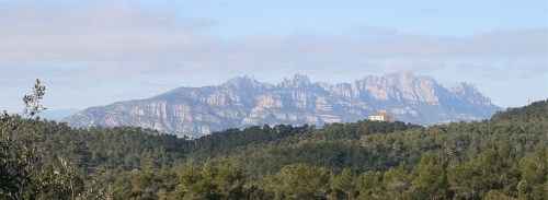 panoràmica montserrat i l'obac